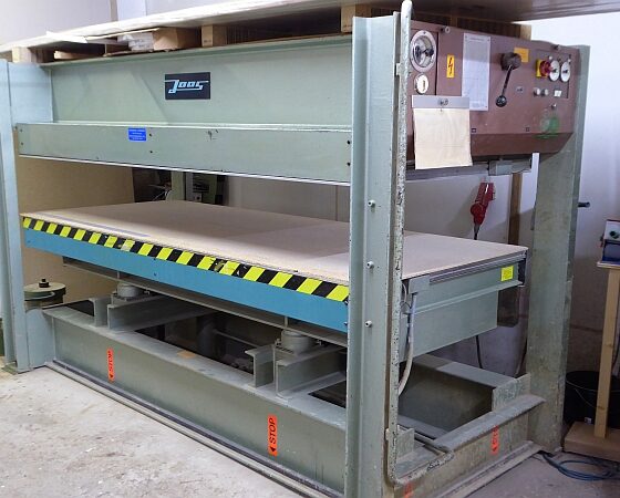 Furnierpresse Joos600 x450
